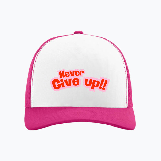 Never Give up!! czapka z daszkiem