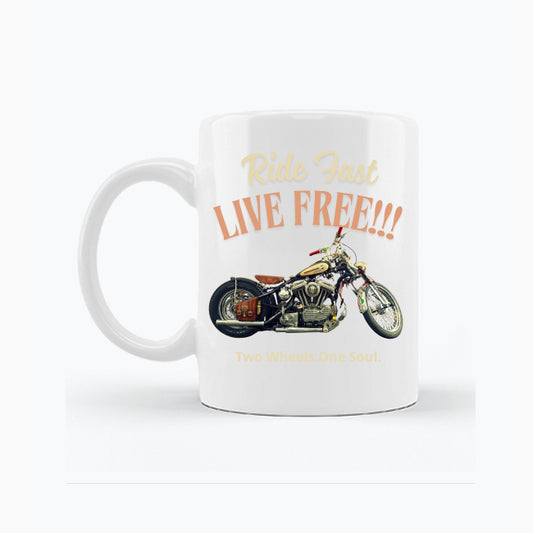 Ride Fast Live Free. Biały kubek